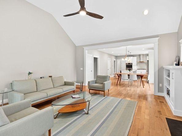 53 Standing Rock, Plymouth MA 02360