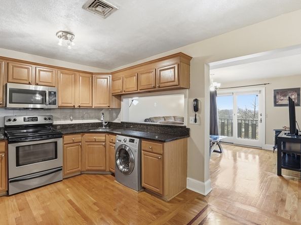 77 Bennington Street 406, Revere MA 02151