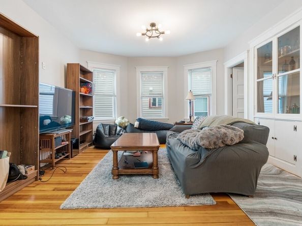 24 Buttonwood Street, Boston MA 02125