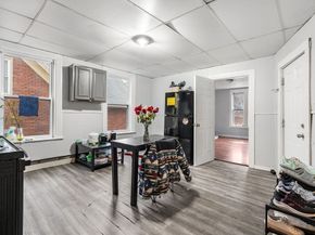 1 Cheney St, Worcester MA 01610