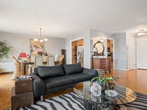 280 Boylston St 908, Newton MA 02467