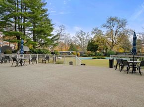 280 Boylston St 908, Newton MA 02467