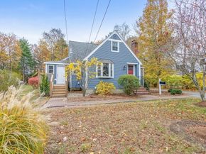 486 Washington St, Walpole MA 02032
