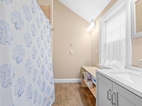 486 Washington St, Walpole MA 02032