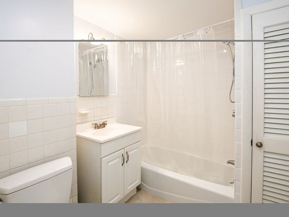 32 Almont St 321, Medford MA 02155