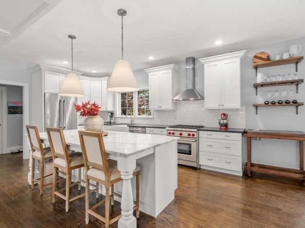 150 Dedham St, Dover MA 02030