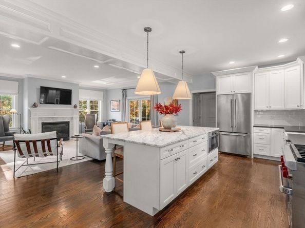 150 Dedham St, Dover MA 02030