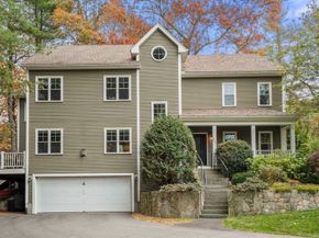 150 Dedham St, Dover MA 02030