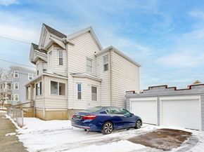 35 Henry St, Medford MA 02155