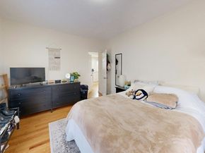 35 Henry St, Medford MA 02155