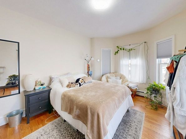 35 Henry St, Medford MA 02155