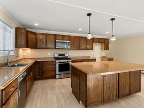 27 Stillman St, Framingham MA 01702