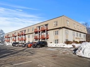 2 Ocean Ave 2K, Gloucester MA 01930