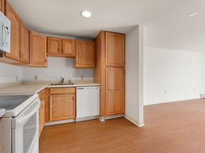 2 Ocean Ave 2K, Gloucester MA 01930