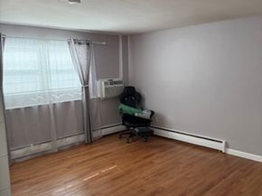 27 Arlington Road 2, Woburn MA 01801