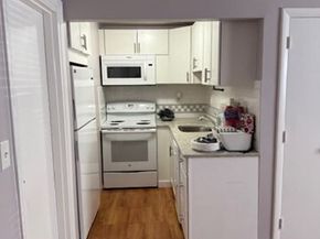 27 Arlington Road 2, Woburn MA 01801