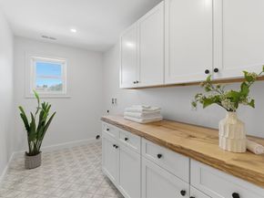 27 Purity Springs Rd, Burlington MA 01803