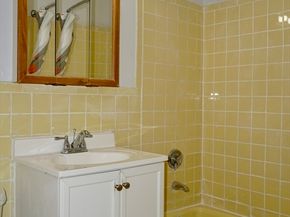 6 Hayes Rd 10, Boston MA 02131