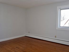 6 Hayes Rd 10, Boston MA 02131