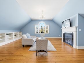 4 Whittier Rd, Lexington MA 02420