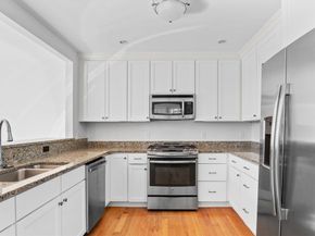 106 Johnson Woods Drive 106, Reading MA 01867