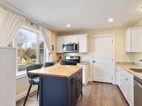 3 Pine Hill Way 3, Harvard MA 01451