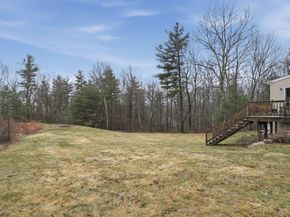 11 Howarth Drive, Upton MA 01568