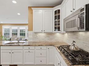 11 Howarth Drive, Upton MA 01568