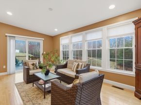 11 Howarth Drive, Upton MA 01568