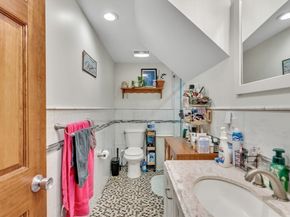 34 Summer St, Somerville MA 02143