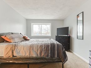 27 Willis St 18, Framingham MA 01702