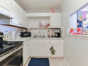 27 Willis St 18, Framingham MA 01702