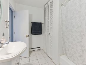 27 Willis St 18, Framingham MA 01702