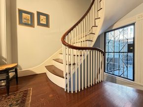 9 West Cedar St, Boston MA 02108