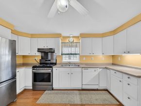 18 Timber Lane, Wareham MA 02576