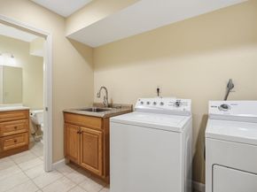 3901 Knightsbridge Close 3901, Worcester MA 01609