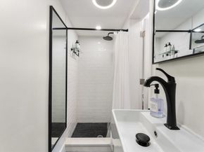36 Joy St 3, Boston MA 02114