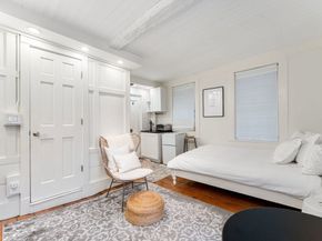 36 Joy St 3, Boston MA 02114