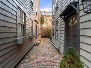 36 Joy St 3, Boston MA 02114