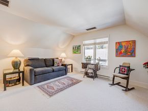277 Nahanton St 277, Newton MA 02459