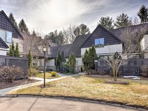 277 Nahanton St 277, Newton MA 02459