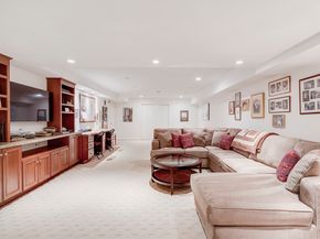 277 Nahanton St 277, Newton MA 02459