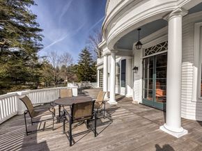 277 Nahanton St 277, Newton MA 02459