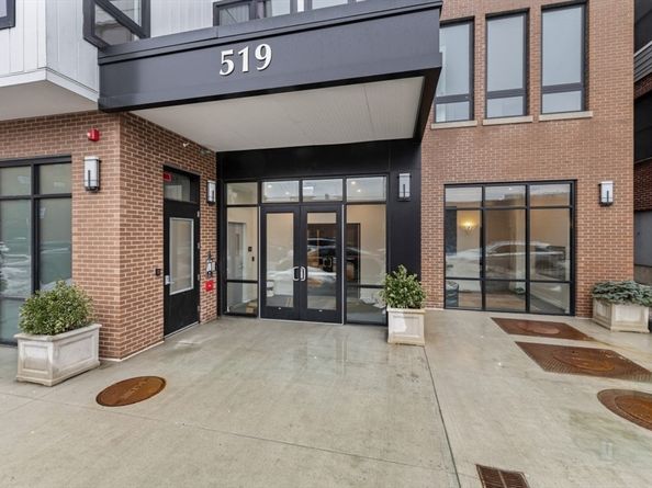 519 East 2nd St 403, Boston MA 02127