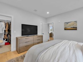 5245 Washington St 5, Boston MA 02132