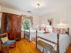 16 Coolidge Road, Marblehead MA 01945