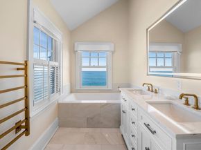 16 Coolidge Road, Marblehead MA 01945