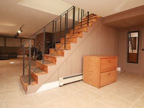 348 Lynn Fells Parkway, Saugus MA 01906