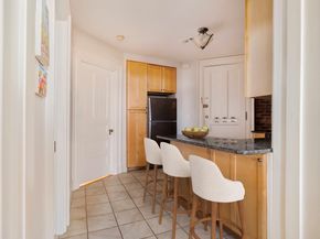 362 Commonwealth Ave 5A, Boston MA 02115