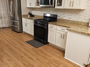 15 Longfellow Rd, Worcester MA 01602